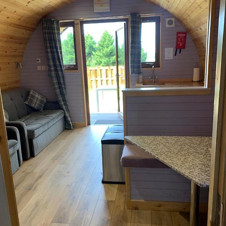 Kersebrock Kabins Falkirk Ngoại thất bức ảnh