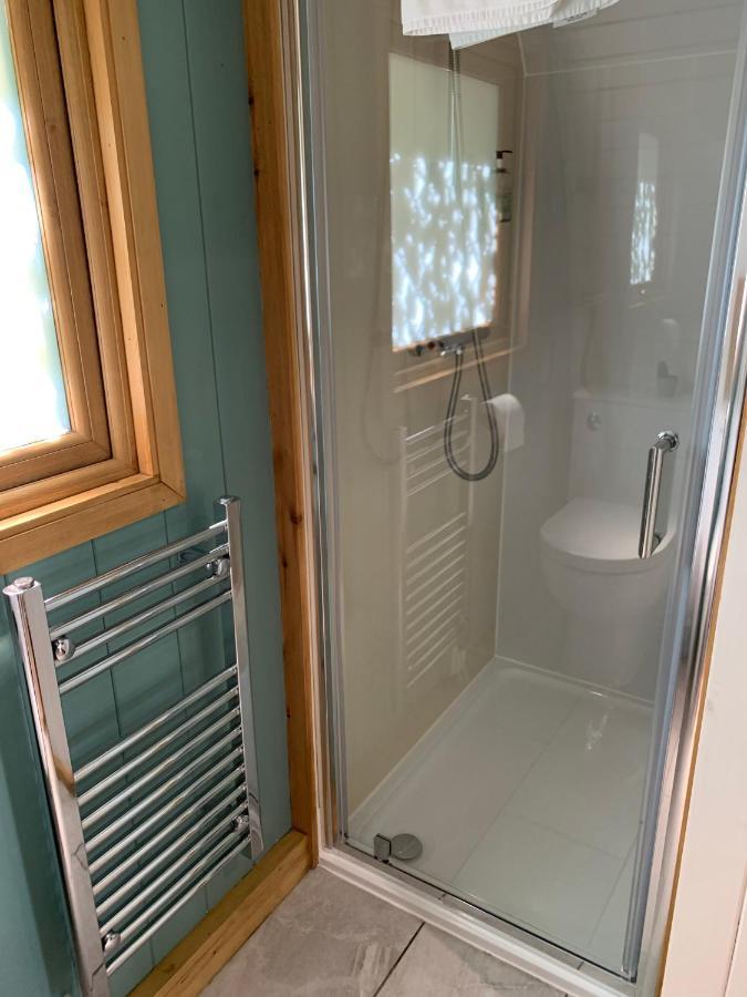 Kersebrock Kabins Falkirk Ngoại thất bức ảnh