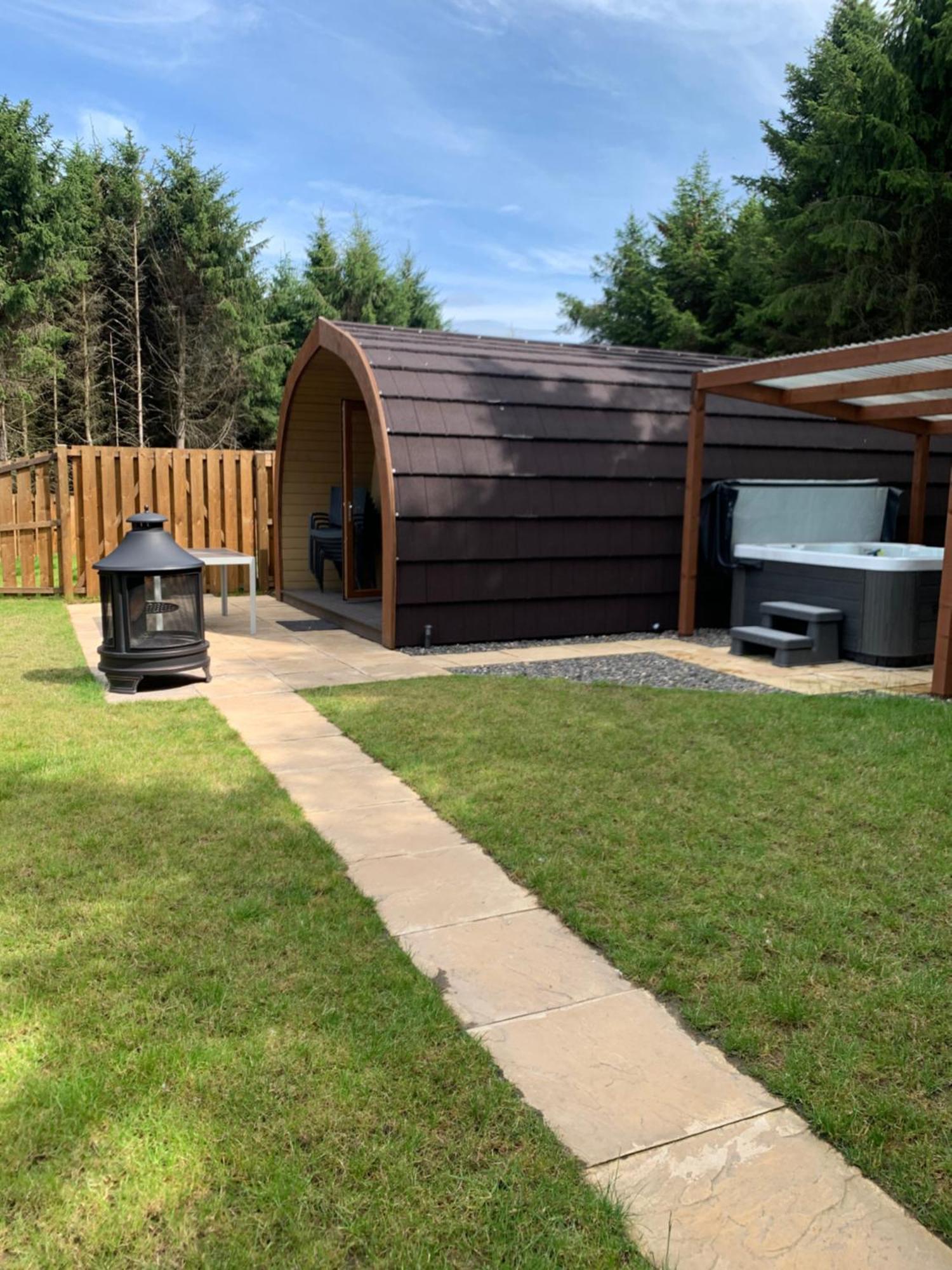 Kersebrock Kabins Falkirk Ngoại thất bức ảnh